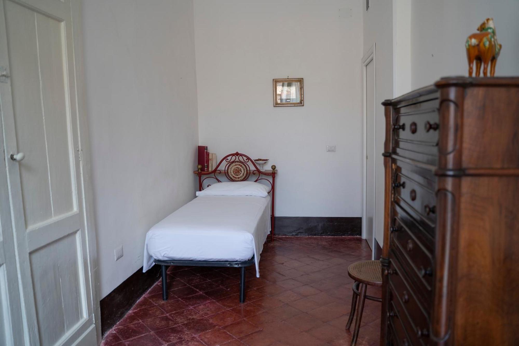 Il Marchese Del Grillo Apartment Tropea Room photo